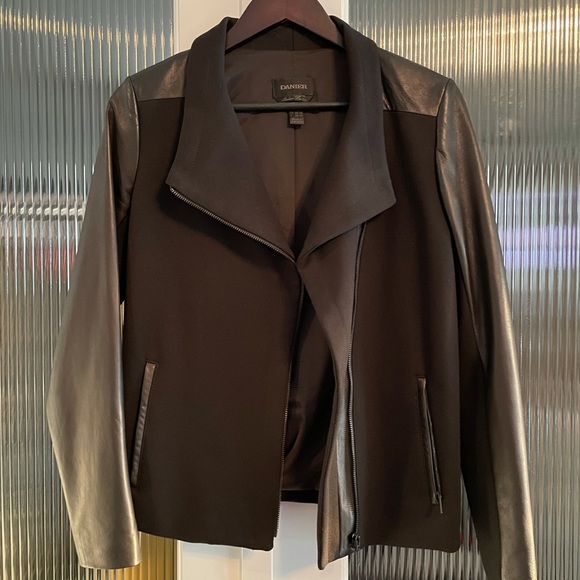 Leather sleeve jacket - Picture 2 of 3